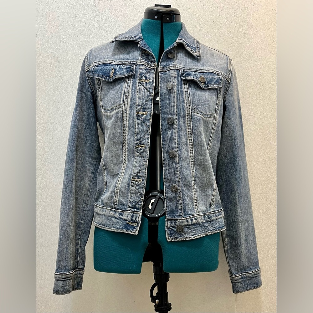 Jean Jacket Women’s Medium